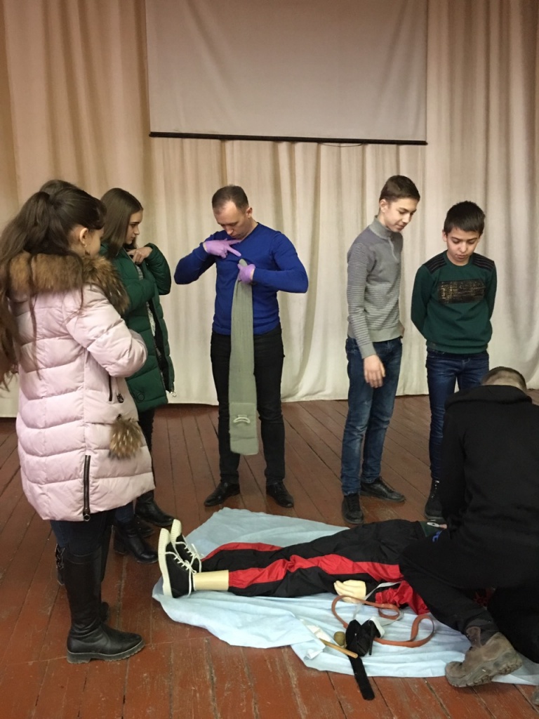 Курс «Домедична допомога дітям» Курс «Домедична допомога дітям»